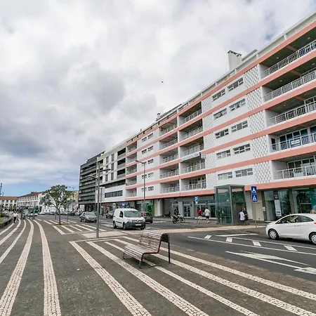 Elegant Marina * Ponta Delgada (Sao Miguel)