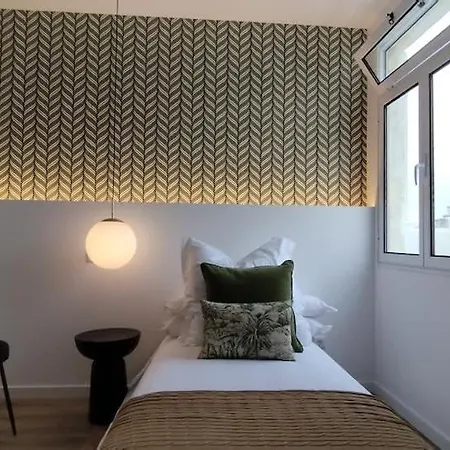 Guestready - Elegant Marina * 蓬塔德尔加达