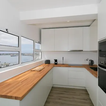 Guestready - Elegant Marina *