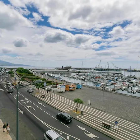 公寓 Guestready - Elegant Marina 蓬塔德尔加达