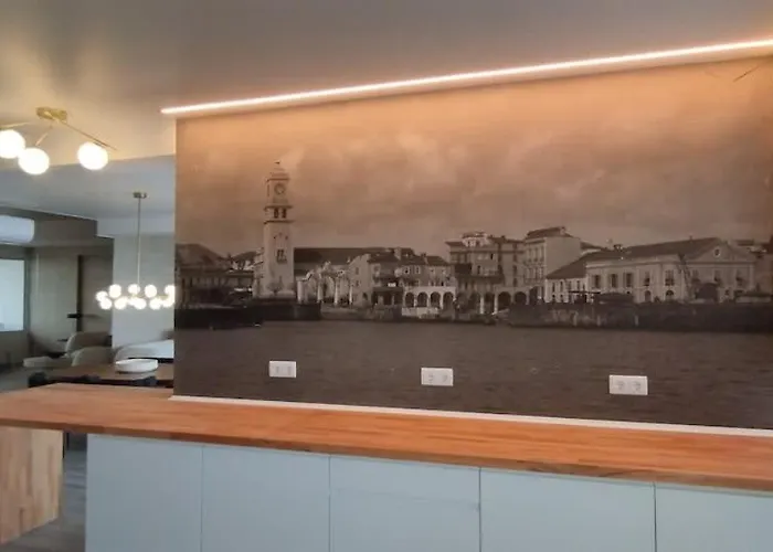 Guestready - Elegant Marina Apartment *