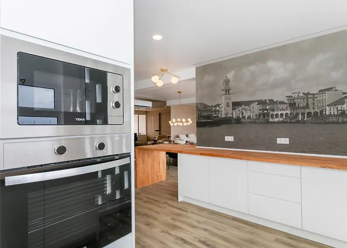 Guestready - Elegant Marina Ponta Delgada (Sao Miguel)